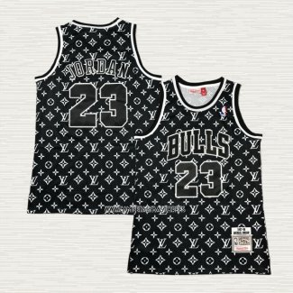 Michael Jordan NO 23 Camiseta Chicago Bulls x LV 1997-98 Negro Mitchell & Ness