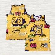 LeBron James NO 23 Camiseta Los Angeles Lakers Mitchell & Ness Slap Sticker 2018-19 Amarillo